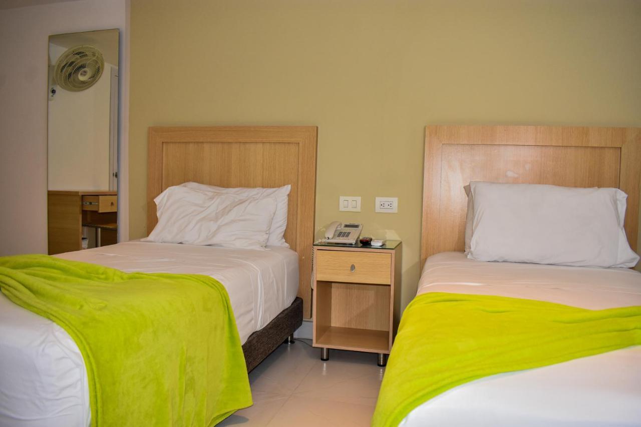 Hotel Isla Capri Cartagena Esterno foto